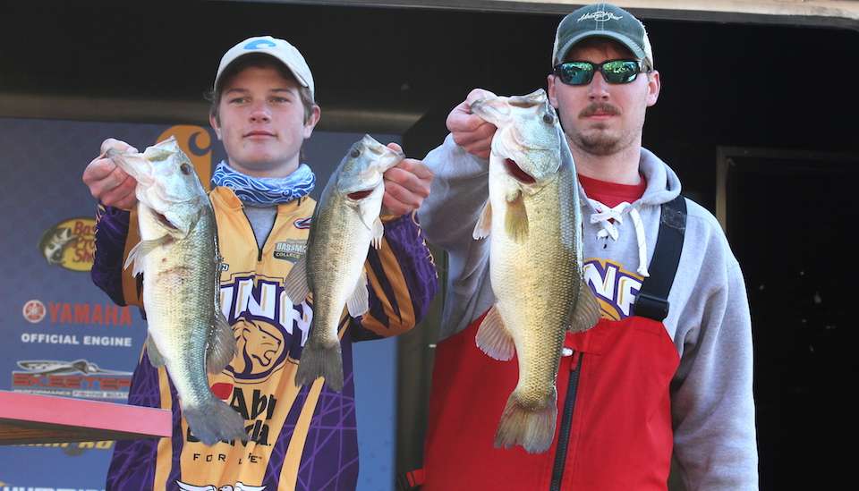 Ryan Hayse and Jake Staley of the University of North Alabama sit in 3rd with 21-8. 