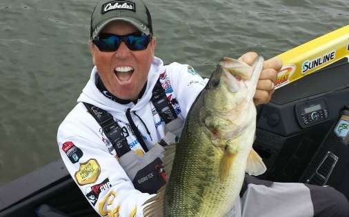 <b>David Walker</b><br>
23rd place in Angler of the Year points