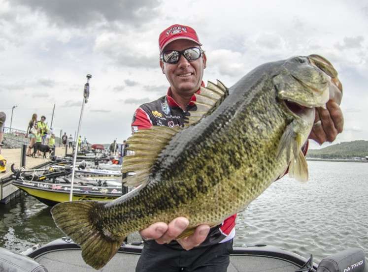<b>Kevin VanDam</b><br>
24th place in Angler of the Year points