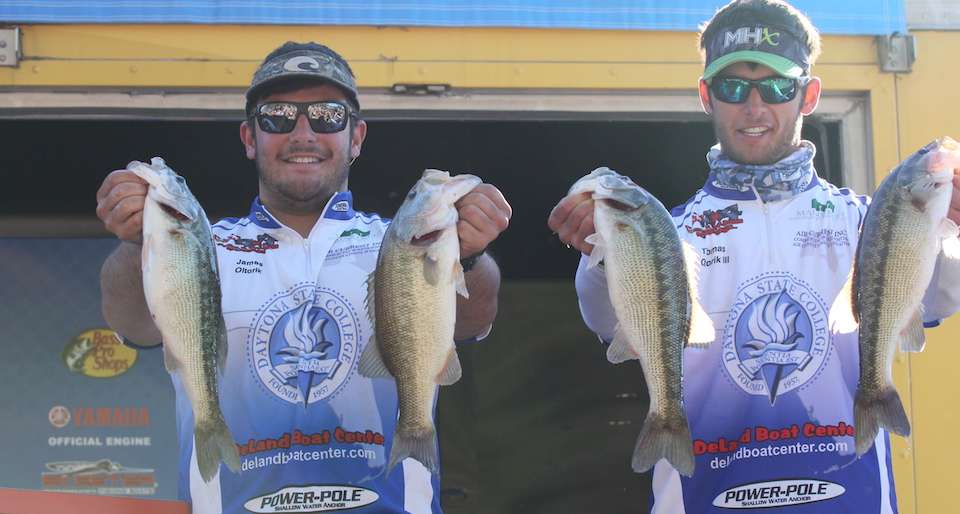 Thomas Oltorik III and James Oltorik of Daytona State College sit in 11th with 21-8. 