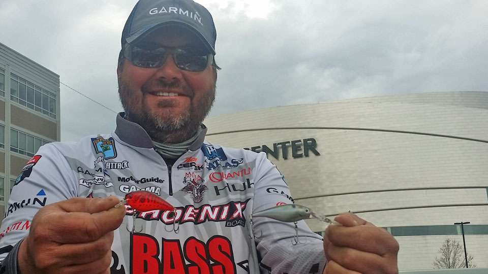 <b>10th: Greg Hackney</b><br>  While many competitors kept their crankbaits on the bottom, Greg fished for mid-lake bass suspended off ledges in 2 to 6 feet. He cranked a Strike King Lucky Shad and a Strike King KVD HC Square Bill in shad and chili craw colors.