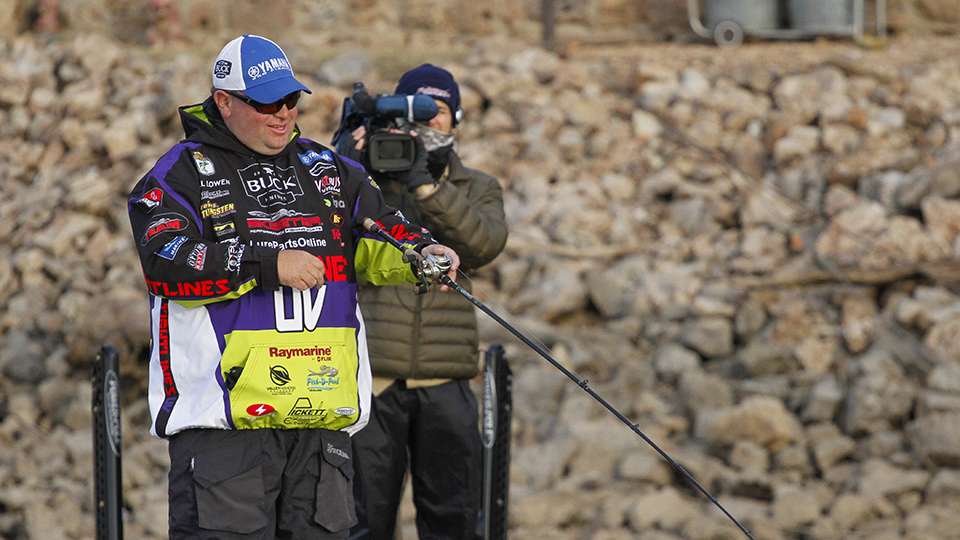 He talks on Bassmaster LIVE as the cameras are rolling and he is still in search mode for number one.