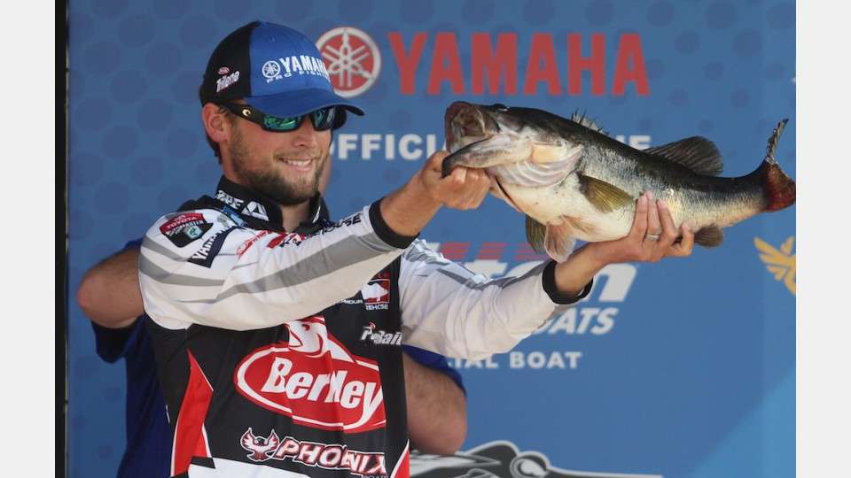 Lucas is back with a bigger single fish, and his Day 3 bag of 19-9 sent him into the finals. He caught two fish for 3-4 on Sunday -- what this bass might call brunch.