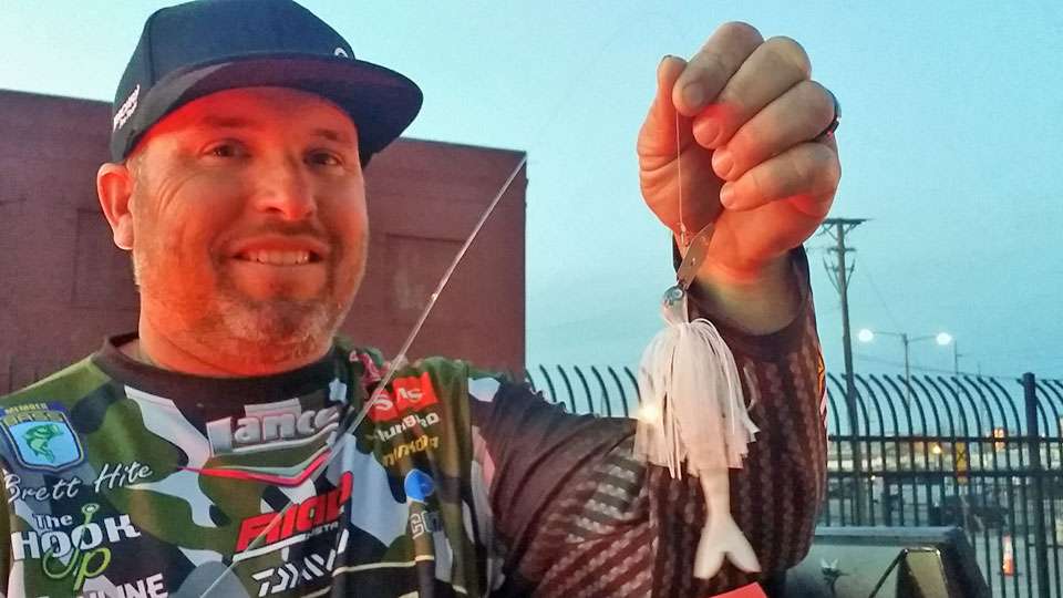 <b>39th: Brett Hite</b><br>  Brett looked for rock and secondary points in clearer water in 2 to 8 feet mid-lake. He fished crankbaits and a Japan-only 3/4-ounce Evergreen Jack Hammer bladed jig (white) with a white Yamamoto prototype swimbait trailer.