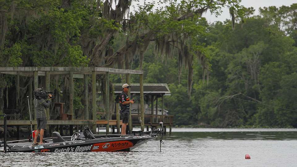 The picturesque Florida fishery never fails to provide some neat backdrops for anglers to fish around.