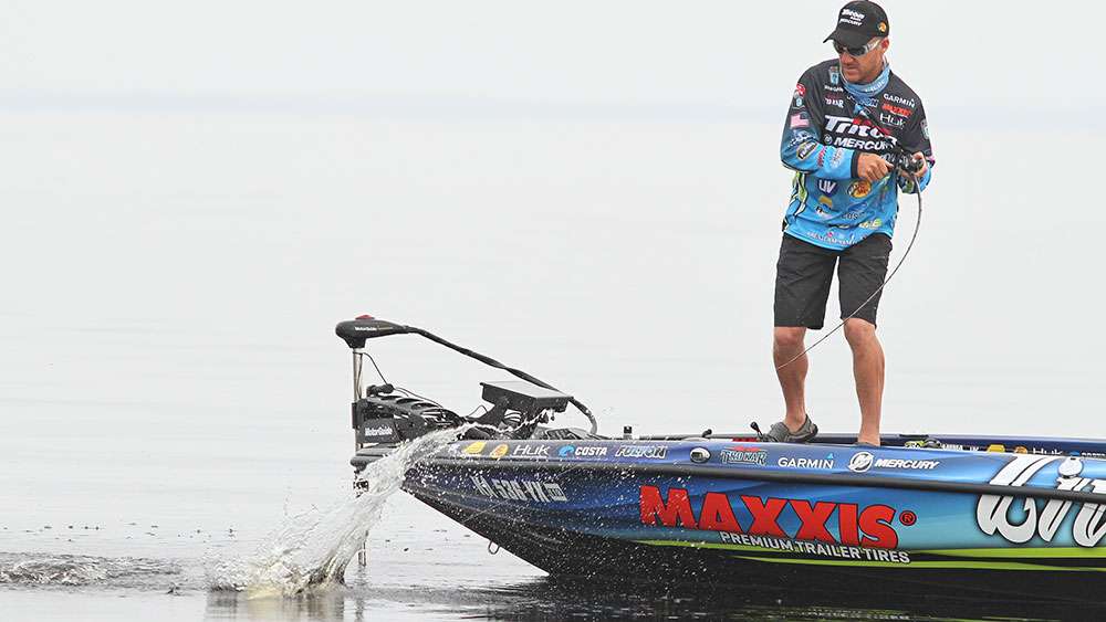 Day 1 of the Bassmaster Elite on St. Johns presented by Dick Cepek Tires and Wheels has begun with a bang. Here is more of the action on the water as the morning turns to afternoon in Central Florida. Brent Chapman is playing one into the boat while fishing among a flotilla of Elite Series pros. 
