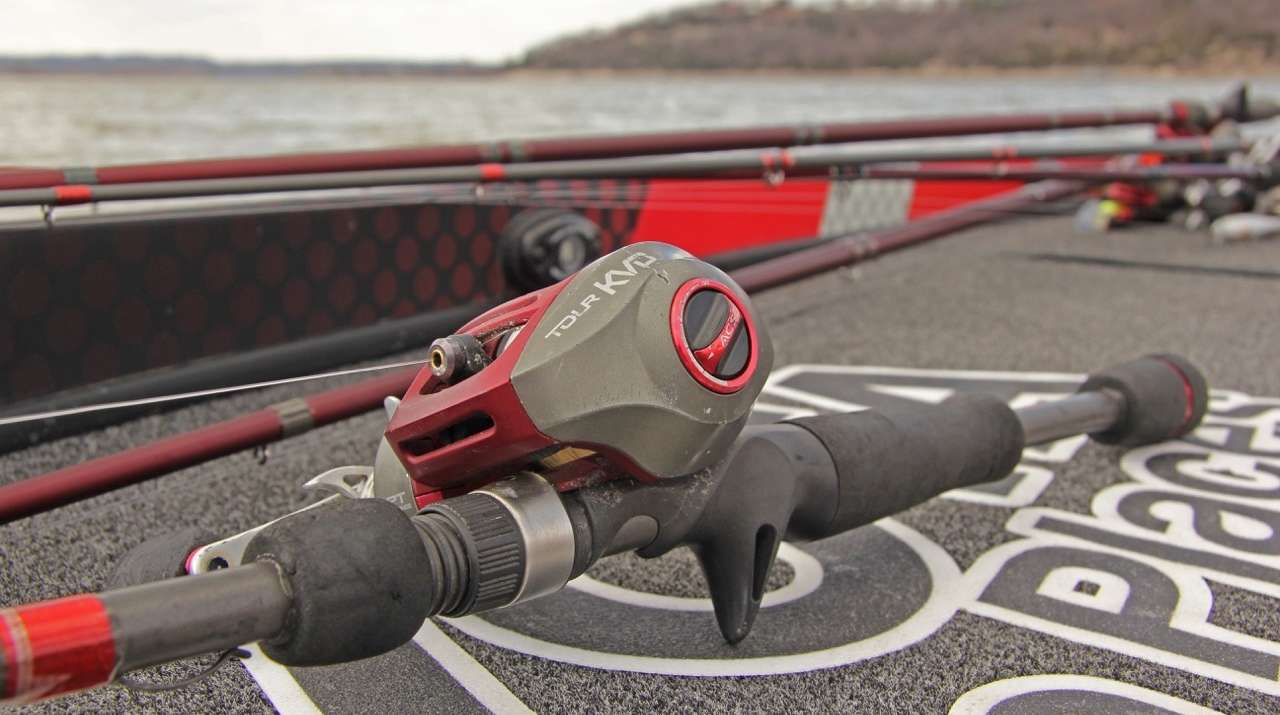 <b>If you could only have one rod and reel to fish with in the 2016 GEICO Bassmaster Classic on Grand Lake, what would it be? </b><p>âA 6-foot 10-inch Tour KVD medium heavy rod, paired with a 5.3:1 Quantum Tour KVD reel.â