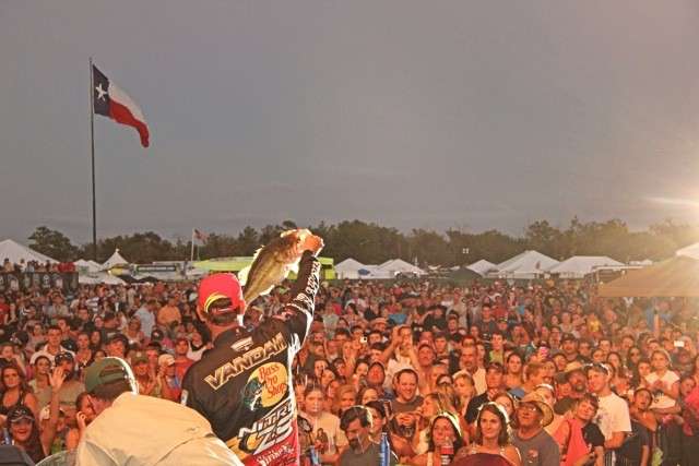 Here, Kevin VanDam wowed the Texas-sized crowd with his Conroe catch.