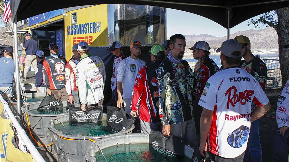 Anglers gather at the tanks as the Day 1 weigh-in for the Carhartt College Series Western Regional on Lake Mead begins.