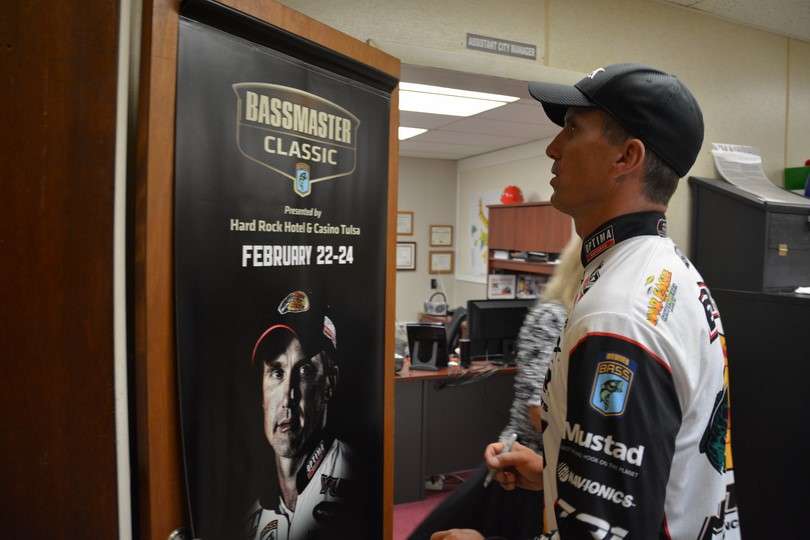 A quick stop at Debbieâs door to sign one of the banners from the 2013 Bassmaster Classic.