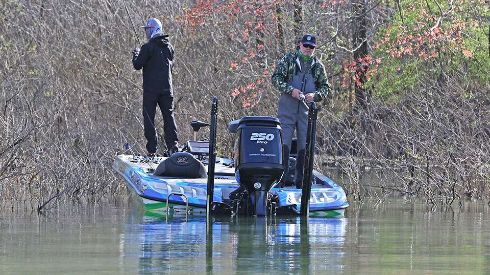 Around the corner is Shin Fukae and co-angler Clayton Stoering. Both anglers had early limits and were eager to cull. 