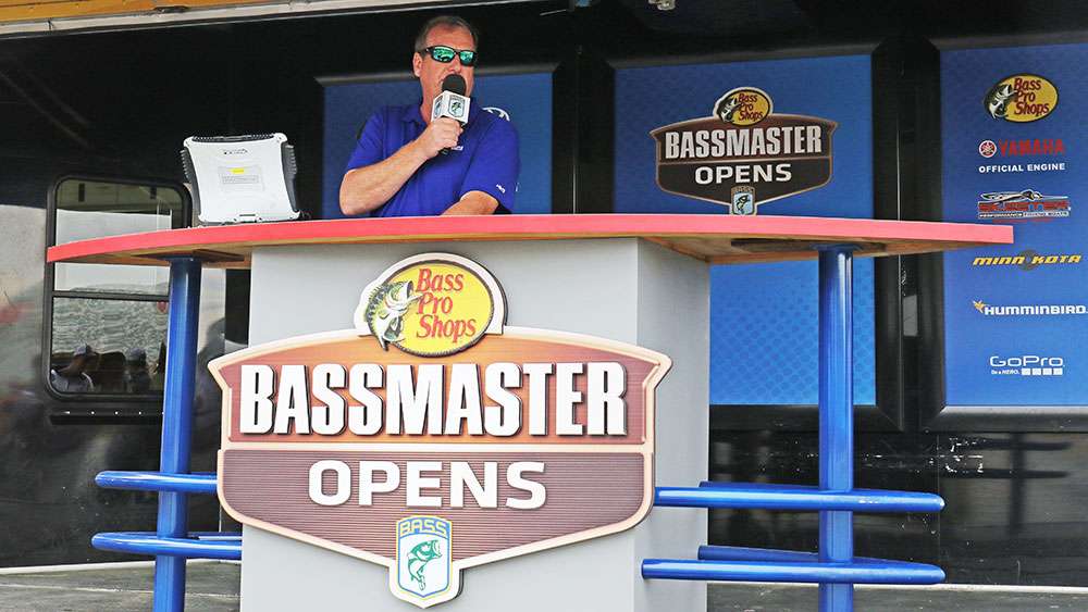 Chris Bowes gets the weigh-in started for the Bass Pro Shops Bassmaster Southern Open #2 on Alabama's Smith Lake.