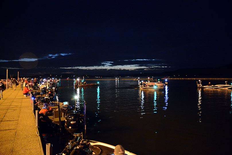 Minutes later boats begin filling Guntersville City Harbor. The takeoff begins at 6 a.m. but it takes lots of coordination for the traffic to get organized. 