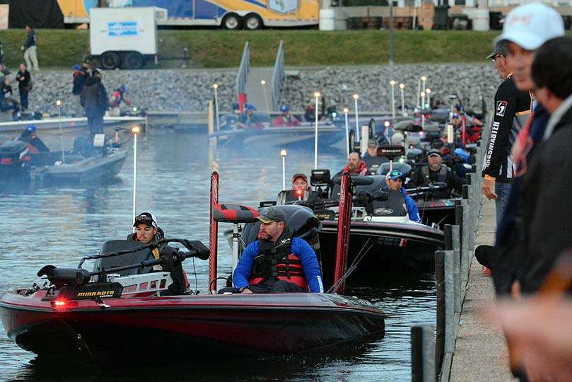 Under the new for 2016 each boat has a boater and non-boater. The top angler from each category and state advances to the Academy Sports + Outdoors B.A.S.S. Nation Championship presented by Magellan Outdoors. 