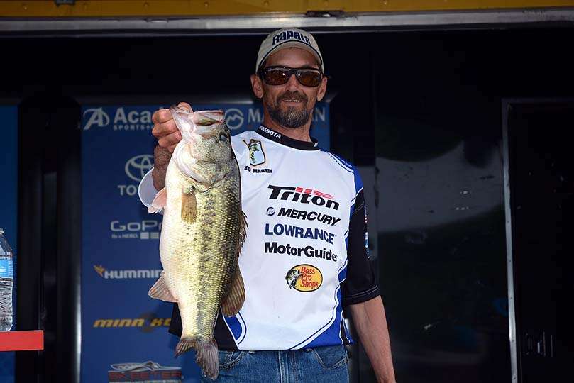 Shane Martin of Minnesota poses with his largemouth weighing 6 pounds 10 ounces.