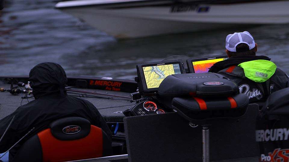 Electronics will prove handy this week as anglers use GPS and fish finder combos to locate offshore structure favored by spawning spotted bass. 