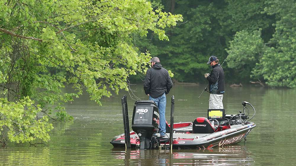 Greg Hackney took over the lead in the Bassmaster Toyota Angler of the Year standings this week. He started the day in 6th place, with no shot of winning, no chance to lose the lead in the AOY, but an opportunity to hang on to points and possibly move up a point or two.