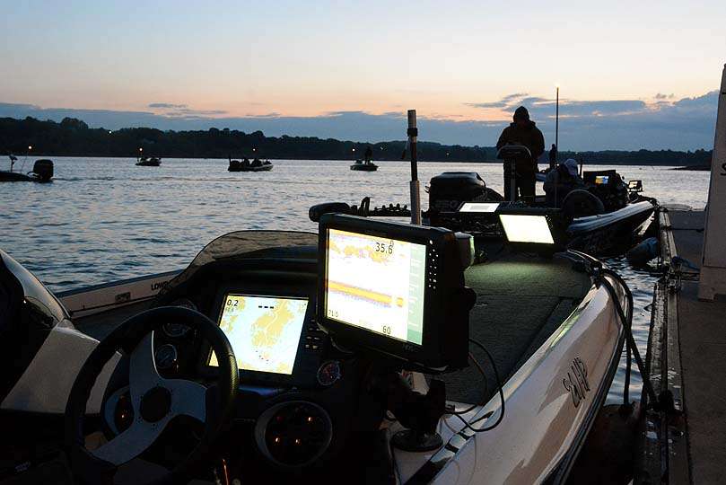 Anglers in this tournament will rely on electronics to find bass in the deep reservoir. A post-spawn bite is underway and the bass are moving from shallow to deep water.