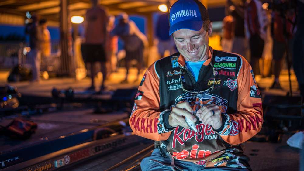 Connecticut angler Paul Mueller has had a strong tournament and sits in 5th place as Championship Sunday begins. 