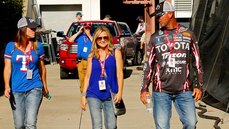 We knew the weigh-in was about to begin when Team Toyota member Gerald Swindle strolled into Toyota Stadium in Frisco, Texas. 