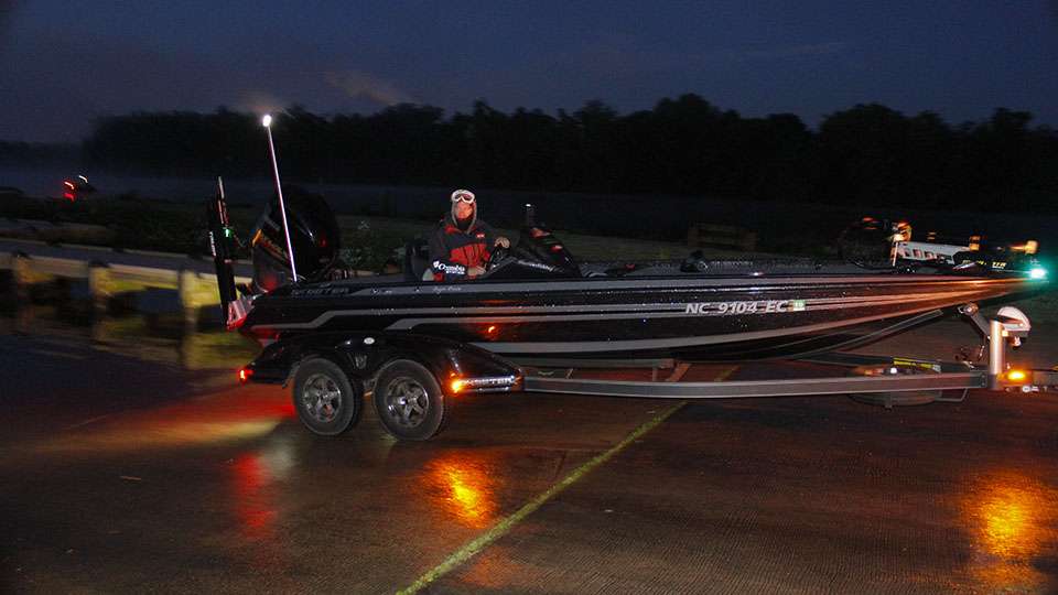 Day 2 had a late start as fog set-in on the James River. Launch started at 6:20 a.m. as 78 teams head out for Friday's competition day. 