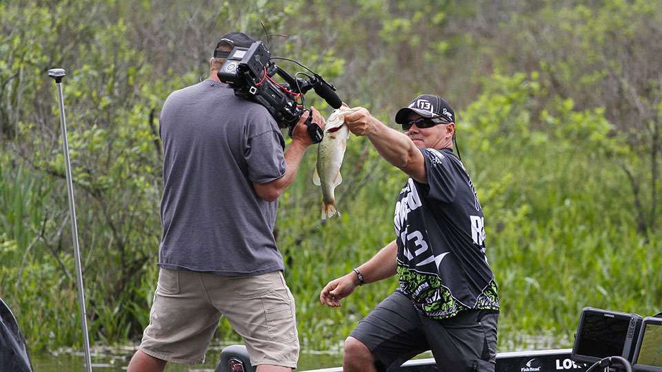 He shows it off for the online viewers of Bassmaster LIVE.