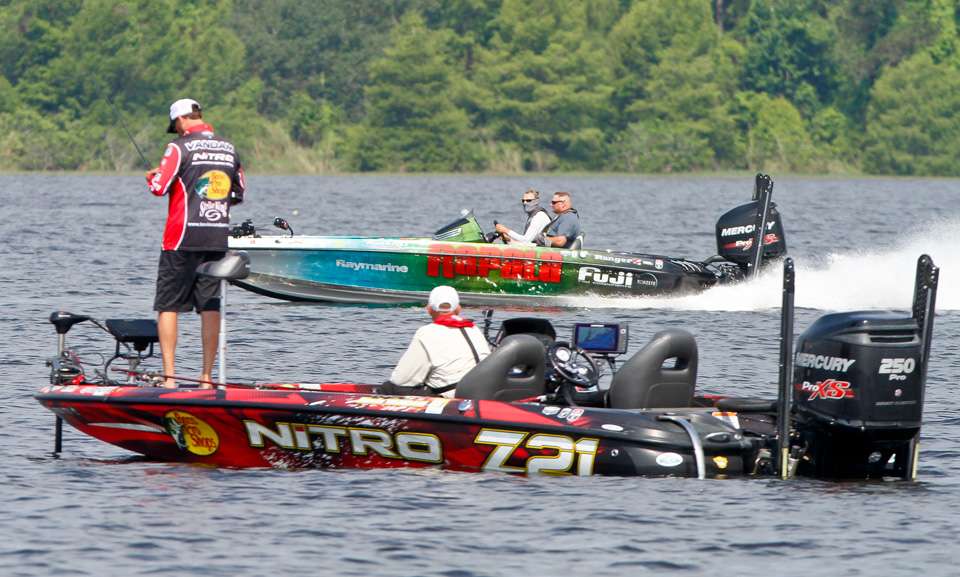 We caught up with Kevin VanDam in the middle of the day as he made his charge for the Day 1 lead. 