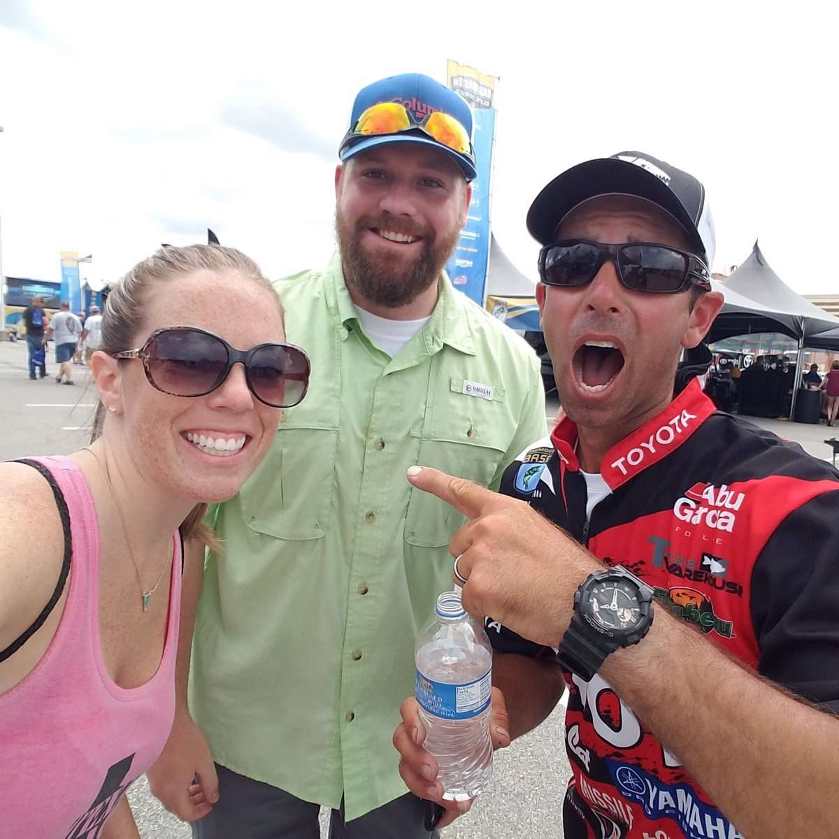 @TBangler tweeted this photo with the caption: I think @mike_Iaconelli was super pumped to meet us today at #BASSfest !! @BASS_nation #thefeelingwasmutual