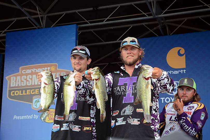 Zach Hurst and Austyn Fowler of Tarleton State University finished fifth place with 41-1. 