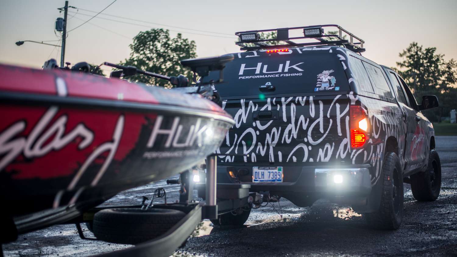It's moving day on the Bassmaster Elite Series taking place on Cayuga Lake. Anglers will need to secure strong bags of fish to move up in the standings and make the top 12 Championship Sunday cut. 