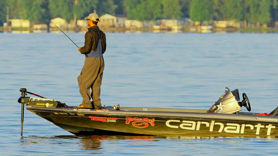 Photographer James Overstreet chronicles Elite Series pro Jordan Lee's third day on Cayuga Lake, a day that began with Lee as the tournament leader. Count on more photos to be added as the fishing heats up!