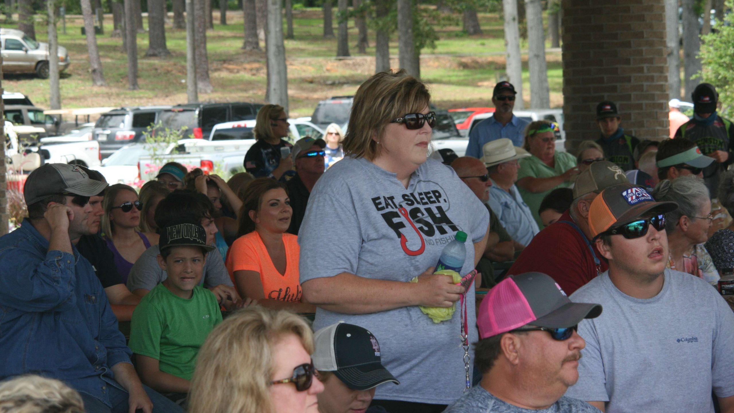 The fans kept their eyes on the stage as they eagerly awaited the anglers.