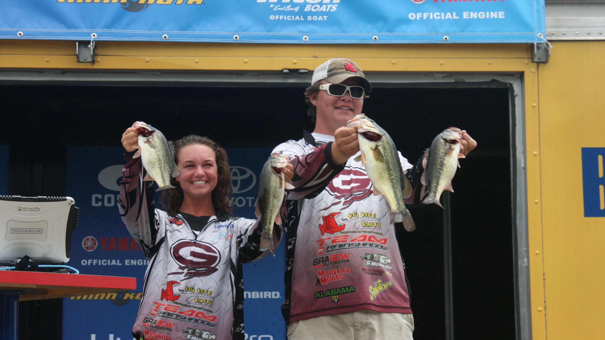 Laura Ann Foshee and Reid Connor of Alabama finished 11th with a 10-2 total.