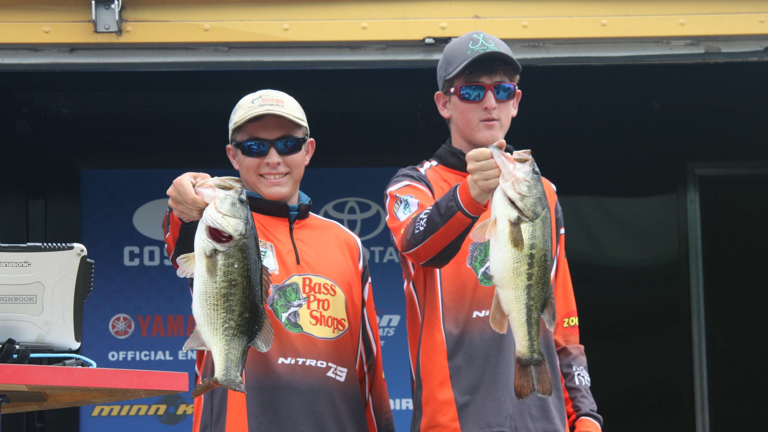 Stephen Whitlow and Jared Young of Sarasota (Fla.) High display two nice fish from their 11-14 total. That was good enough for eighth place.