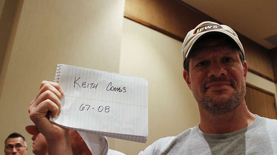 Bill Lee of Harper Heights, Tx is taking Keith Combs.
