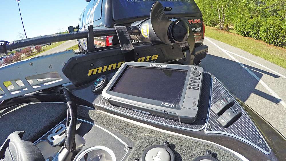At the bow, a flush-mounted HDS 9 provides valuable information while Jones is running his Minn Kota trolling motor. 