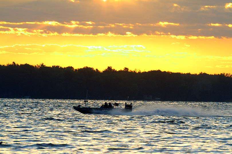 Boats race to their first spots of the morning. Many of those will fish together and especially if the target is smallmouth offshore.  