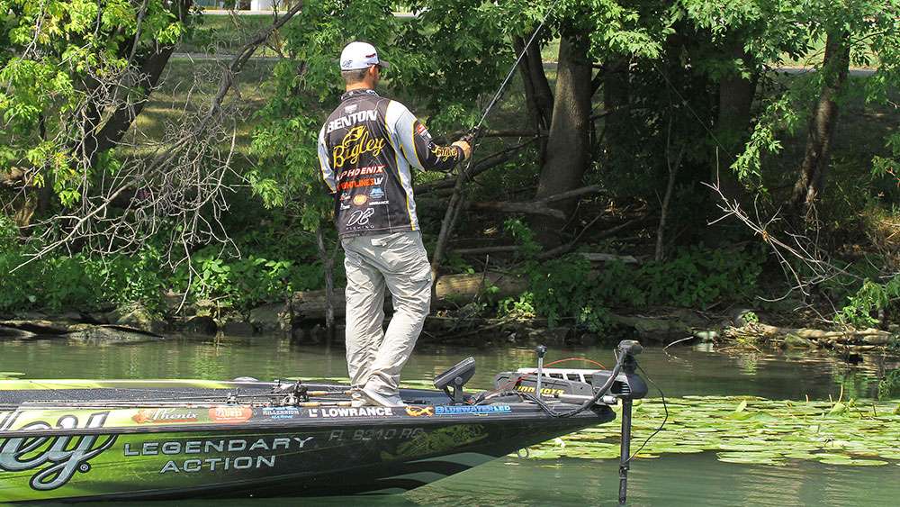 Drew Benton the 8th seed for this tournament was far enough behind in his bracket vs. Kevin VanDam, that he decided to gamble and fish on Day 2 for largemouth in Tonawanda Creek.  