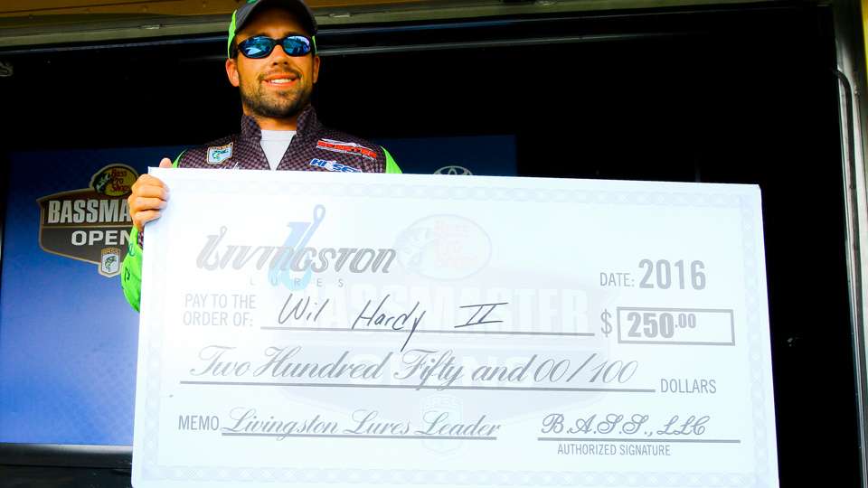 Wil Hardy picked up the Livingston Lures Leader Award of $250 for leading tournament on Day 2.