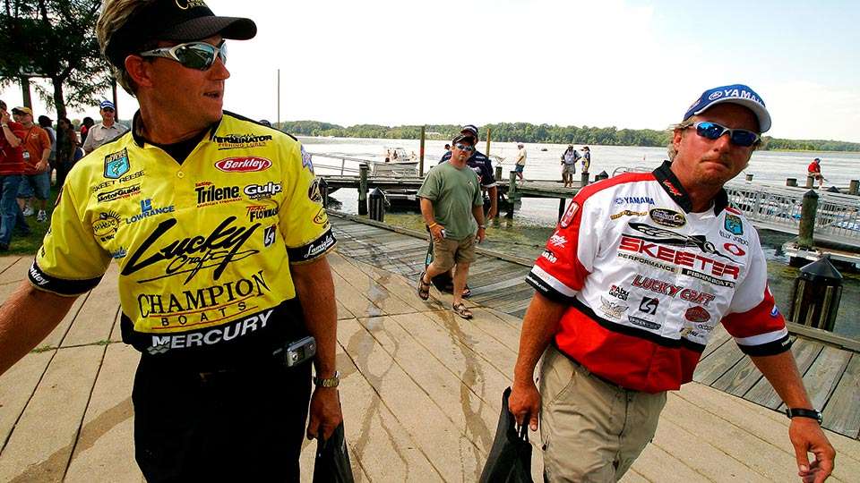Skeet Reese and Kelly Jordon, heading to the scales in 2006, traded the top two spots in the two Elite events held on the Potomac. Reese topped second-place Jordon by more than 8 pounds in 2007. 