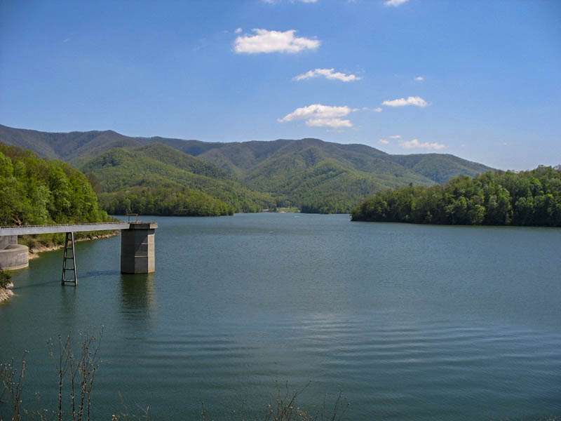 15. Watauga Lake, Tennessee [6,430 acres] When the Unicoi County Bass Club holds its annual event here in early May, itâs an indicator of what to expect for the rest of the year. Volunteer State anglers should be stoked based on this yearâs results. It took 21Â­-1 to win, followed by 19-Â­8 and 18Â­-3 limits.