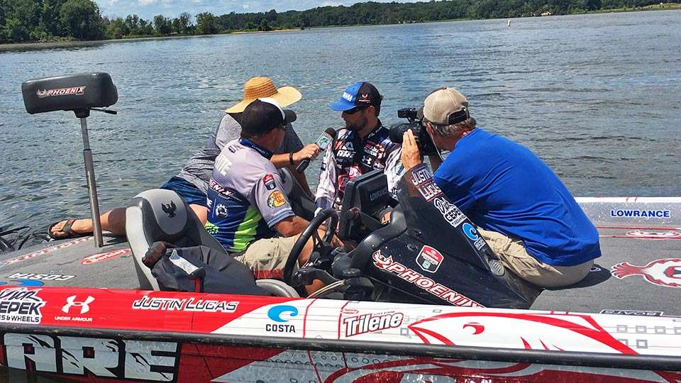 So Lucas took it easy, leaving his dock just a bit after noon and headed back to Smallwood State Park to avoid any potential trouble. During his first win, he needed a ride in on the last day after he ran out of gas. At the dock Sunday, Lucas receives the full media treatment from Mercer and Davy Hite for Bassmaster LIVE.