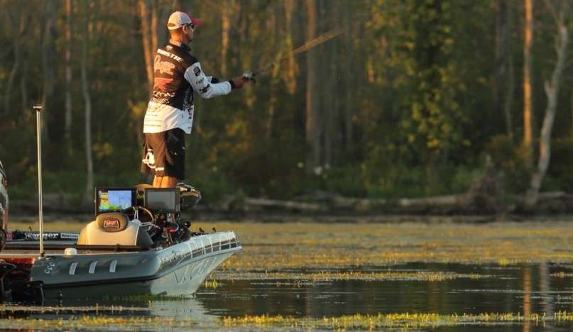 Christie dialed into the bite on the incoming and outgoing tide by adjusting boat positioning. On rising water he followed the bass as they moved deeper into his chosen grass beds. As the water dropped the bass moved to the outside edges, where Christie found his best success. 