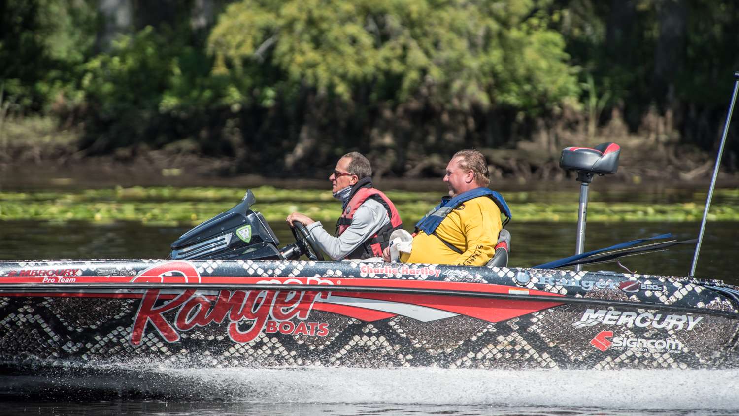 As we headed in for the weigh-in, Charlie Hartley headed to one last spot in search of a quality bite.  