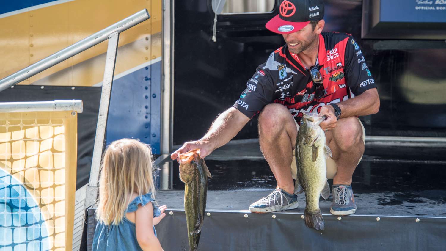 Mike Iaconelli (8th, 16-1)