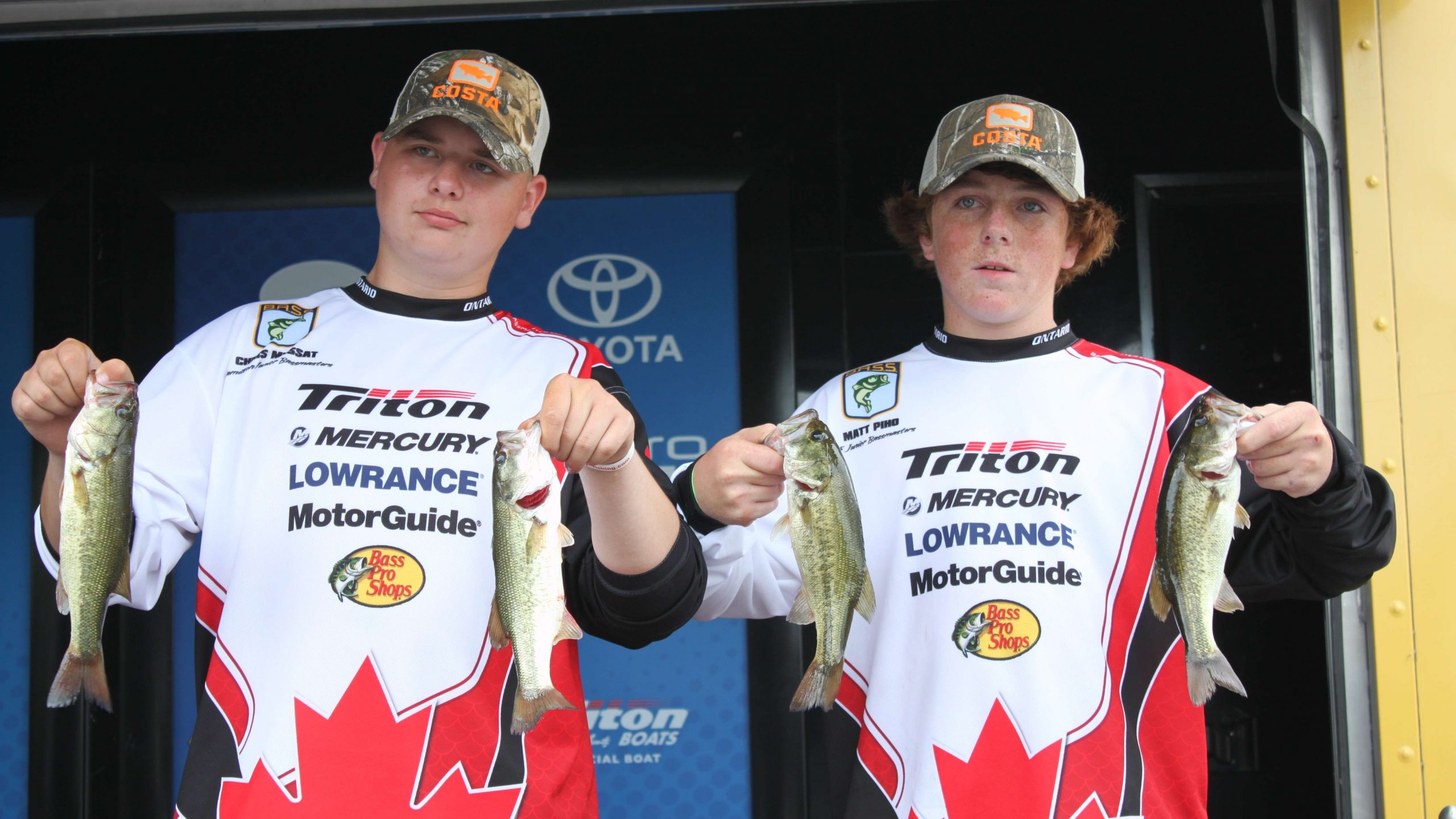 Canada is represented in the Junior National Championship. Chris Mussat and Matthew Piho are in ninth place with five fish weighing 4-0.