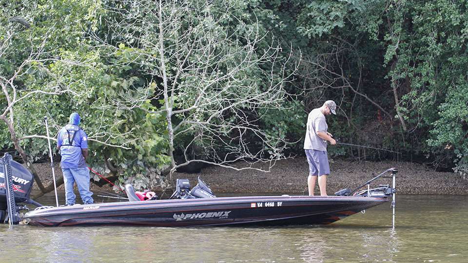 After two hours without a bite we left in search of another Top 12 angler, but we did have plans to rejoin Dillow later. I found Cody Pike who is a Virginia native and was in 12th after Day 1.
