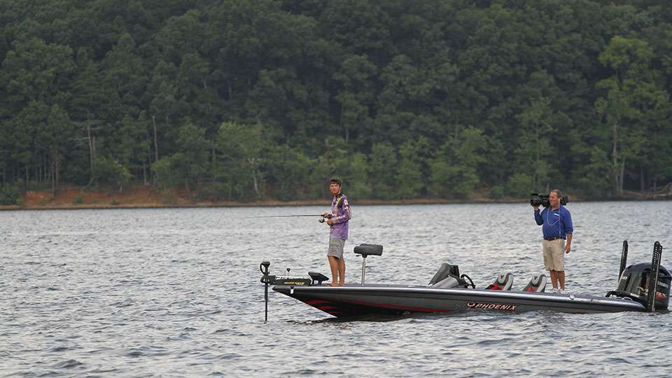 Garrett was using one of the Phoenix 921's provided to competitors during the bracket. He already had four quick keepers in the boat before Pahl arrived.
