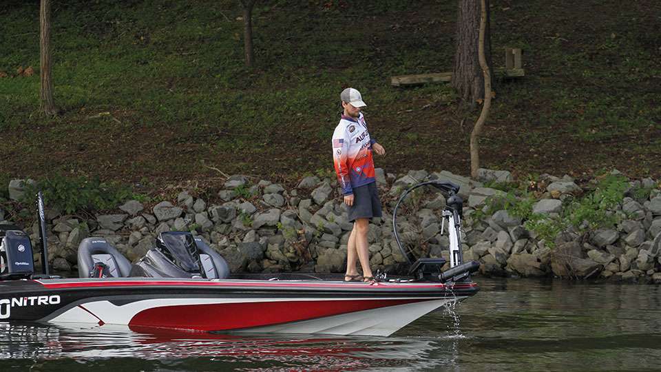 Wozniak pulled up his trolling motor and decided to idle further in the creek to fish a small marina.