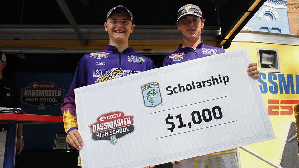 Vielhauer and Wagner split a $1,000 scholarship.
